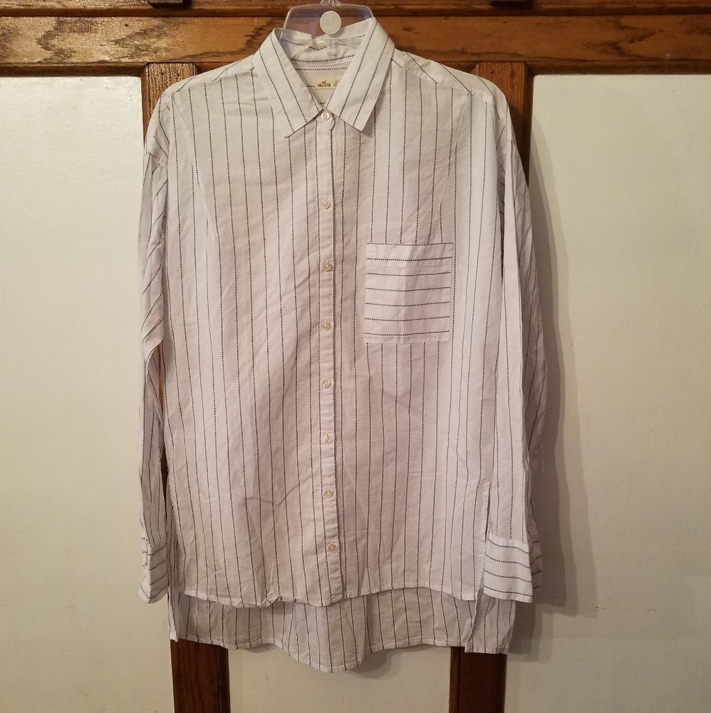 Hollister shirt